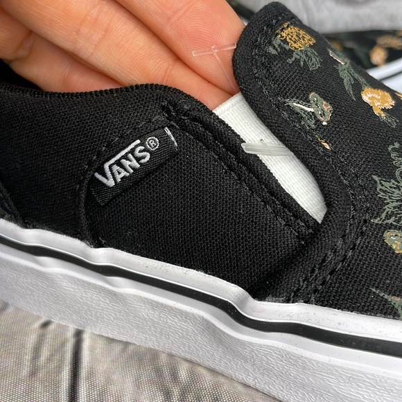 NWOT Vans Asher Floral Skate Shoes - Black/Garden - Missy Size 13 - Picture 7 of 17